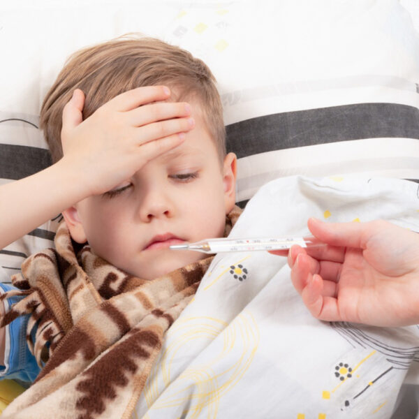 Bērnu saslimšana ar gripu: kā to atpazīt un ārstēt?
